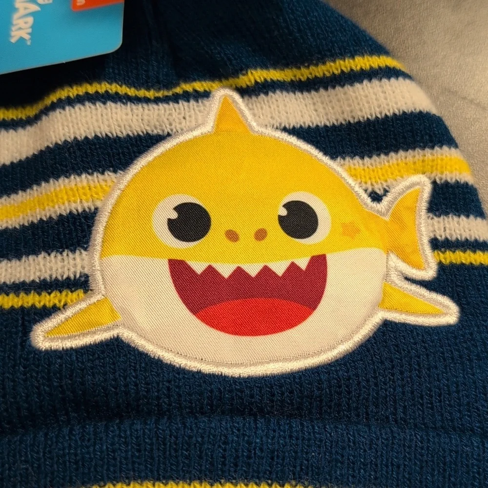 Nickelodeon Baby Shark Pom Hat and Glove Set Toddler OS